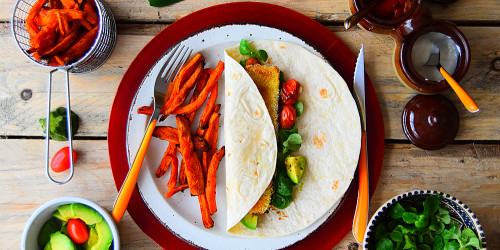 Veggie Courgette Wraps with Tomato and Avocado