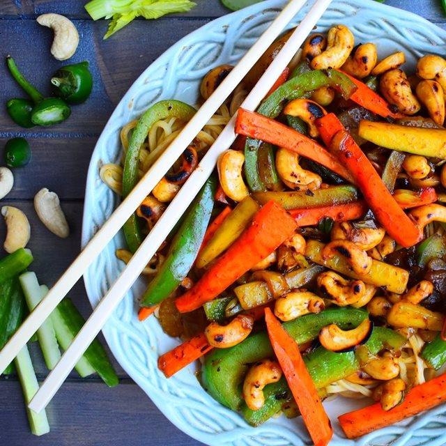 Vegetarian Vegetable and Cashew Nut Stir Fry Recipe | SoCook