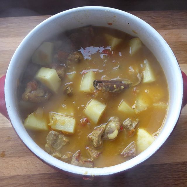 Lamb and Potato Curry with Brown Rice Recipe SoCook