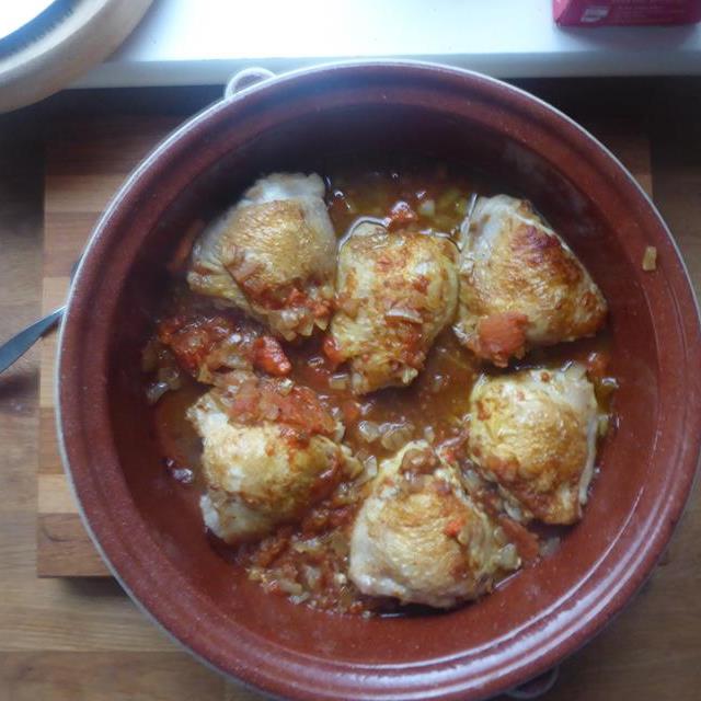 Moroccan Chicken Tagine with Tomatoes and Honey Recipe SoCook
