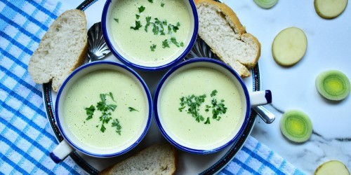 A simple winter leek and potato soup