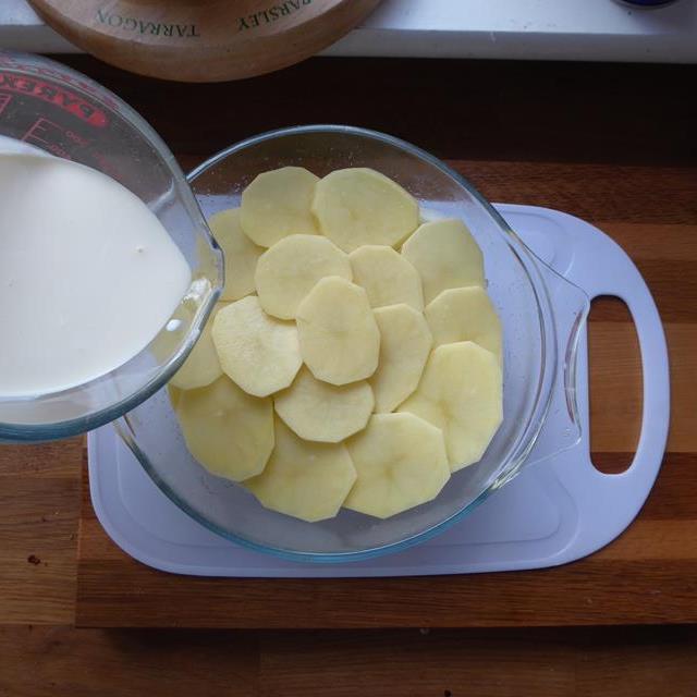 Bacon Wrapped Pork Fillet with Dauphinoise Potatoes SoCook